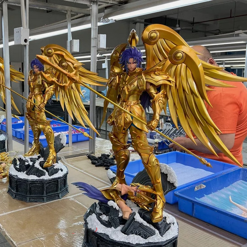 Statua dipinta modello resina